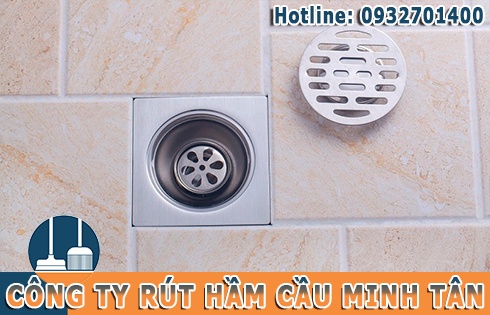 Xử l&yacute; m&ugrave;i h&ocirc;i bồn cầu toilet bằng h&oacute;a chất đ&aacute;nh sạch m&ugrave;i h&ocirc;i tại Quận G&ograve; Vấp.