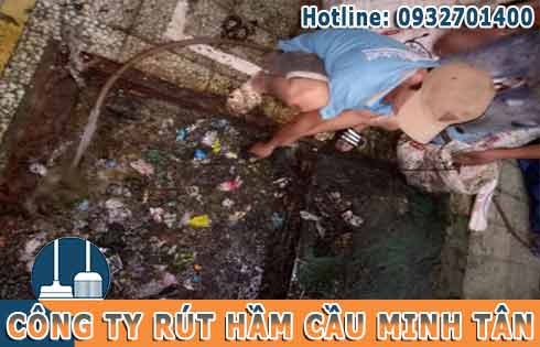 Đơn gi&aacute; dịch vụ h&uacute;t hầm ph&acirc;n heo biogas bao nhi&ecirc;u tiền 1 khối.