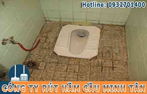 C&aacute;ch Th&ocirc;ng Bồn Cầu Bệt Bị Tắc Nhanh Ch&oacute;ng Sau 1 Ph&uacute;t 0932701400