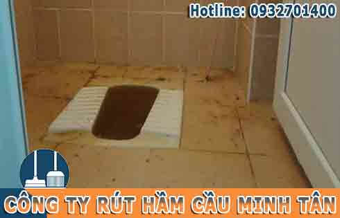 C&aacute;ch Th&ocirc;ng Bồn Cầu Ngồi Xổm Bị Tắc Nhanh Ch&oacute;ng MT&acirc;n 0932701400