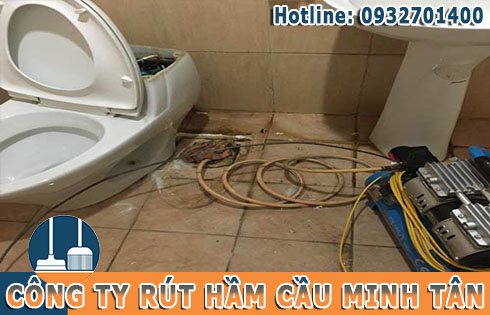 Th&ocirc;ng bồn cầu nghẹt tại nh&agrave; Quận Ph&uacute; Nhuận gi&aacute; rẻ