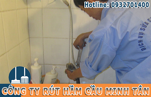 C&ocirc;ng ty Minh T&acirc;n xin được tr&atilde; lời c&acirc;u hỏi của chị Nguyễn Thị Tuyết Nga như sau hiện nay gi&aacute; dịch vụ th&ocirc;ng bồn rửa ch&eacute;n b&aacute;t rửa mặt Quận 11 l&agrave; từ 300 đến 400 ngh&igrave;n đồng 1 lần th&ocirc;ng ( t&ugrave;y v&agrave;o trường hợp kh&oacute; hay dễ )